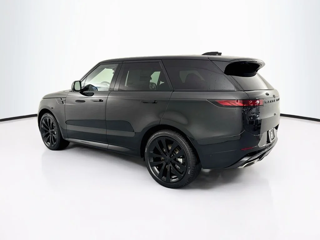 New 2027 Santorini Black Land Rover Dynamic SE image 7