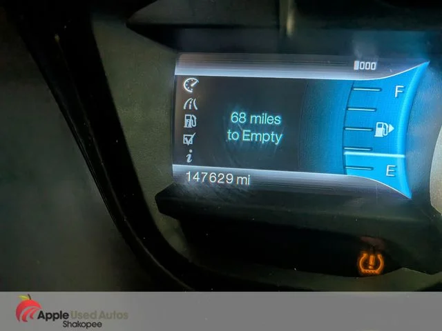 Used 2011 Silver Ford XLT image 17