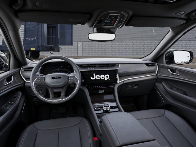 New 2026 Diamond Black Crystal Pearl-Coat Exterior Paint Jeep Limited image 20