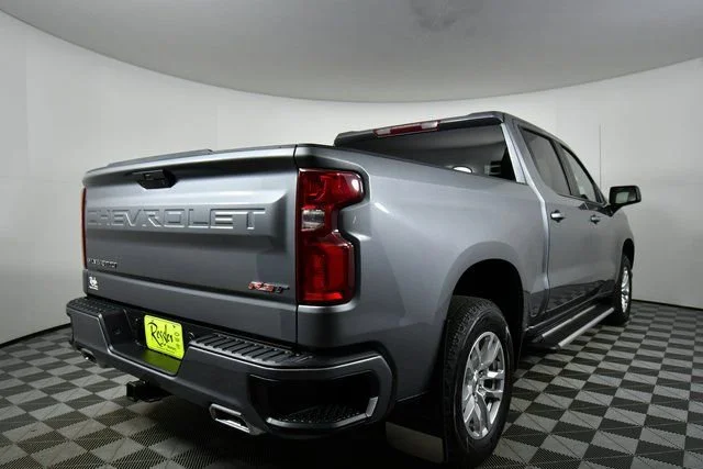 Used 2021 Satin Steel Metallic Chevrolet RST image 11