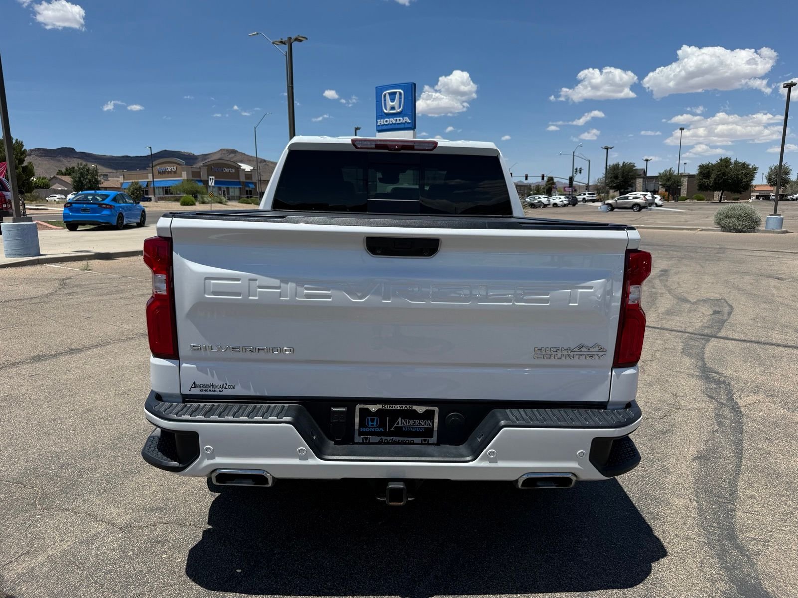 2023 Chevrolet Silverado 1500 High Country - Photo 9