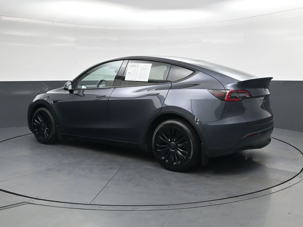 Used 2022  Tesla Long Range image 10