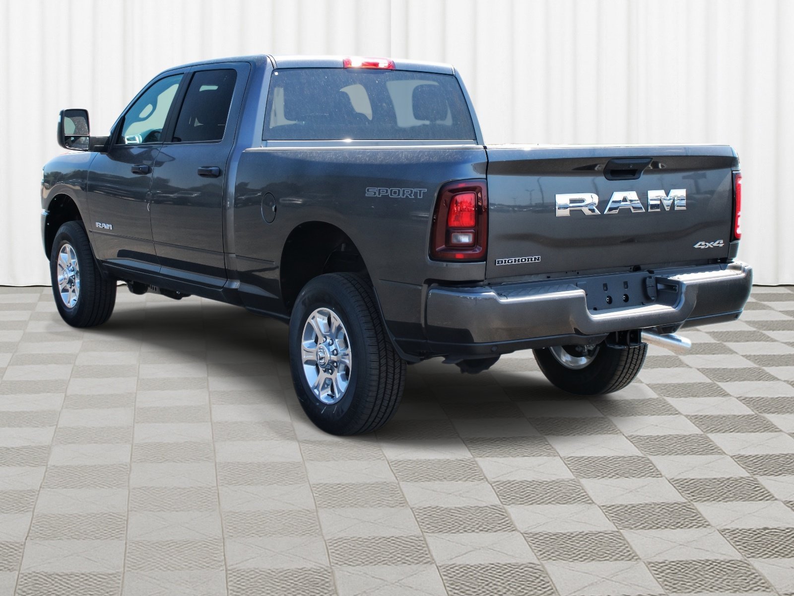 New 2026 Granite Crystal Metallic Clear-Coat Exterior Paint RAM Big Horn image 33