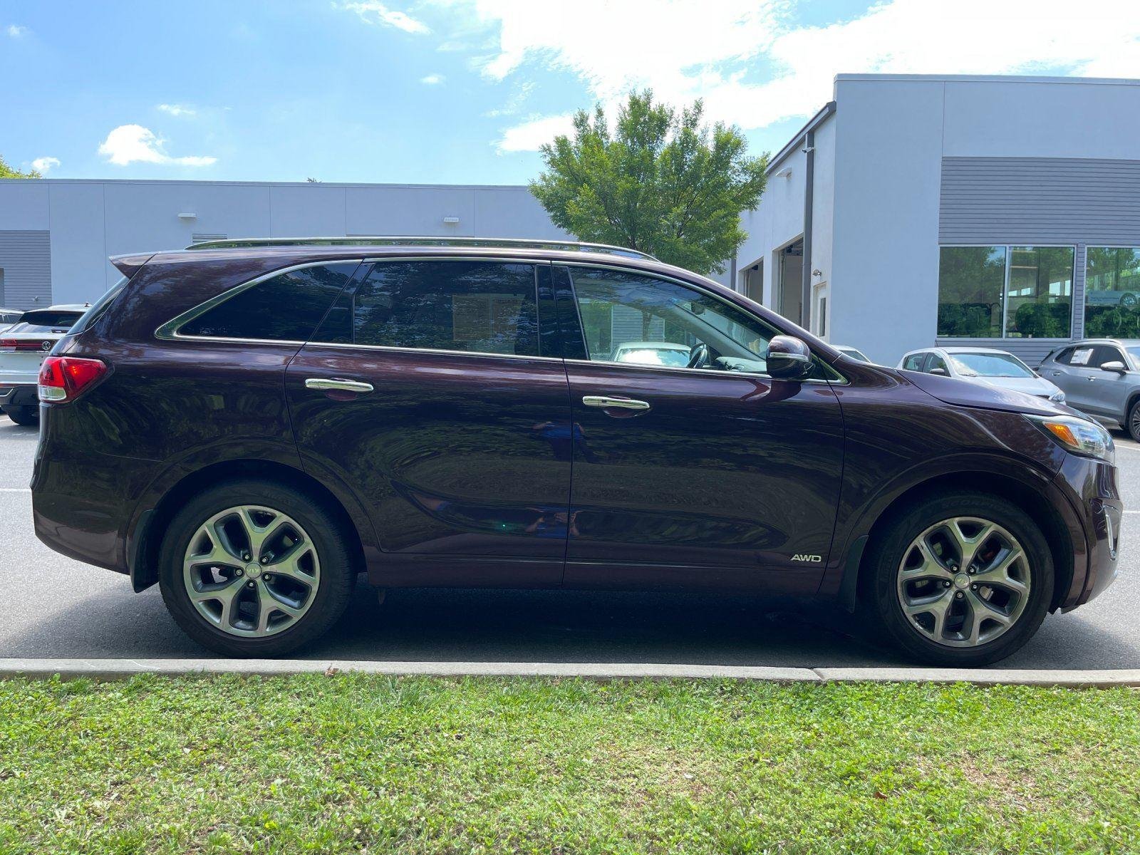 Used 2017 Sangria Kia SX V6 image 6