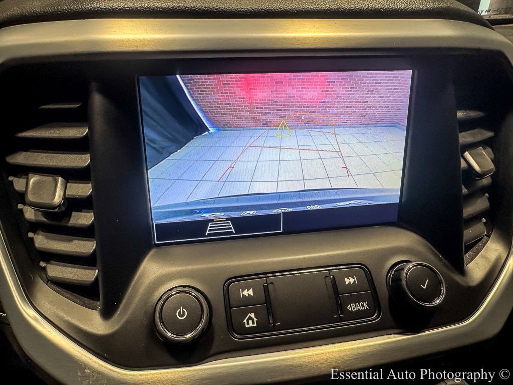 2023 GMC ACADIA - Image 20