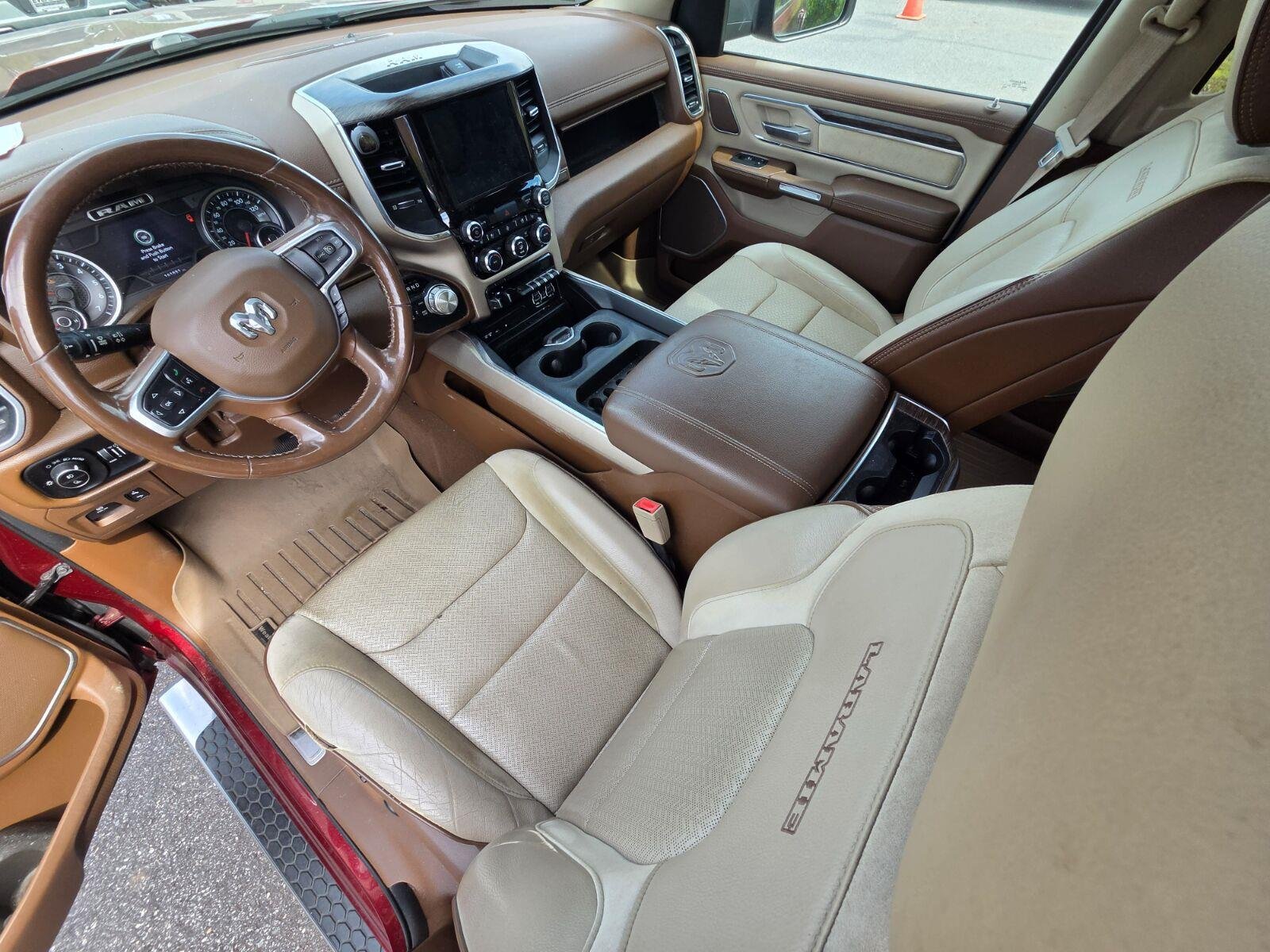 Used 2019 Delmonico Red Pearlcoat Ram Laramie image 10