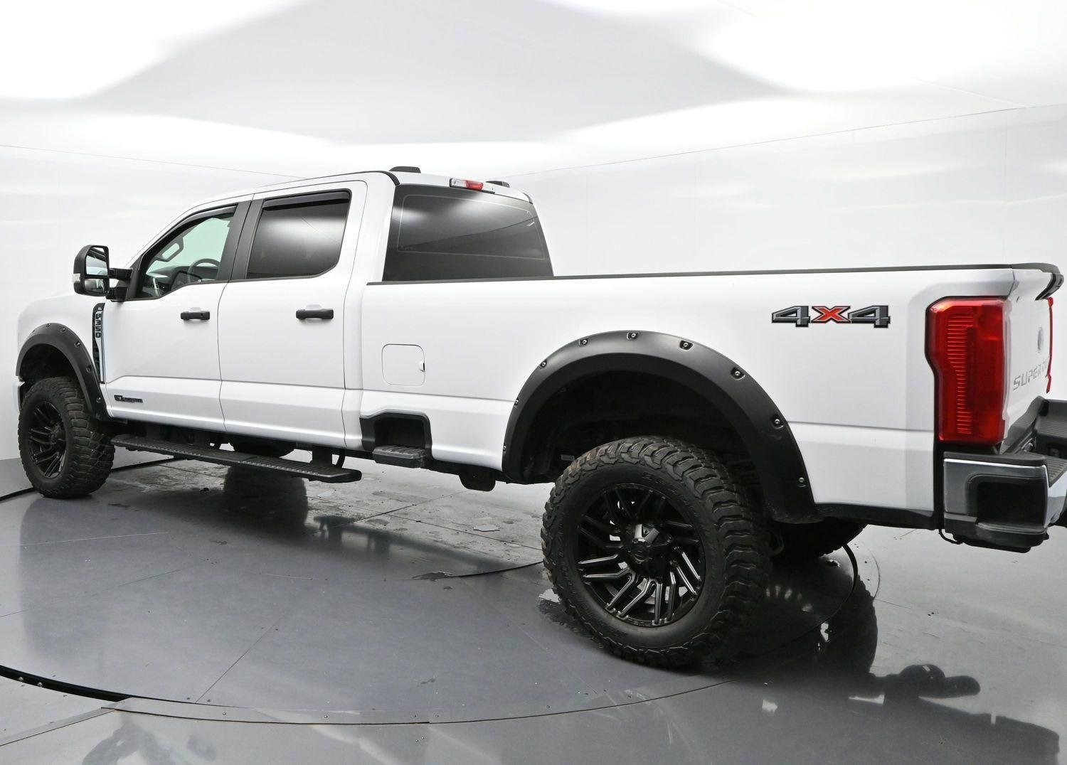 Used 2023 Oxford White Ford XL image 5