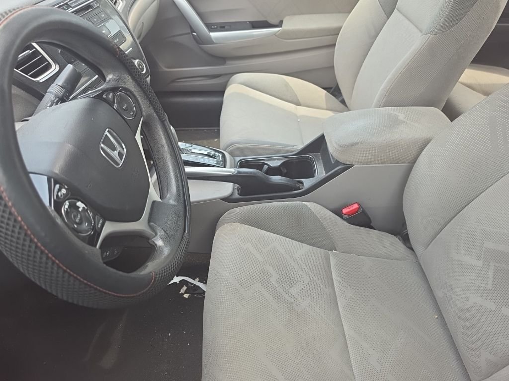 Used 2013 Red Honda EX image 6