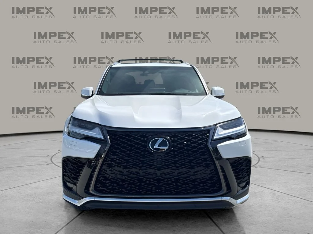 2023 Lexus LX F-Sport - Photo 8