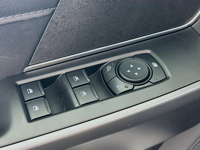 New 2026 Oxford White Ford XLT image 17