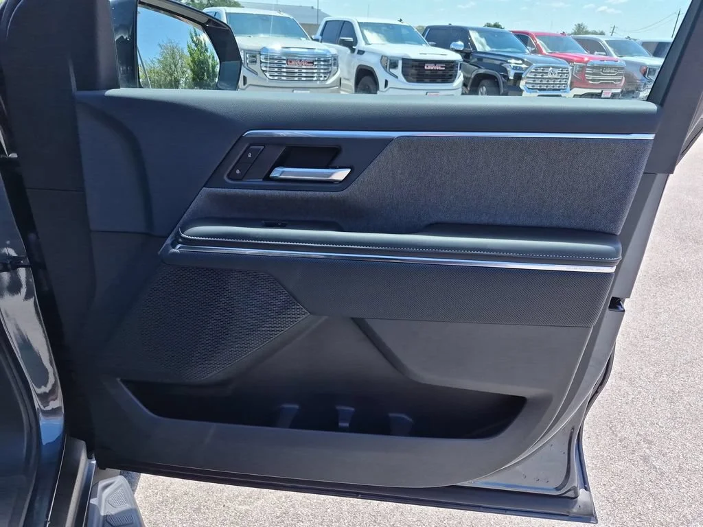 2026 GMC Sierra EV Elevation - Photo 35