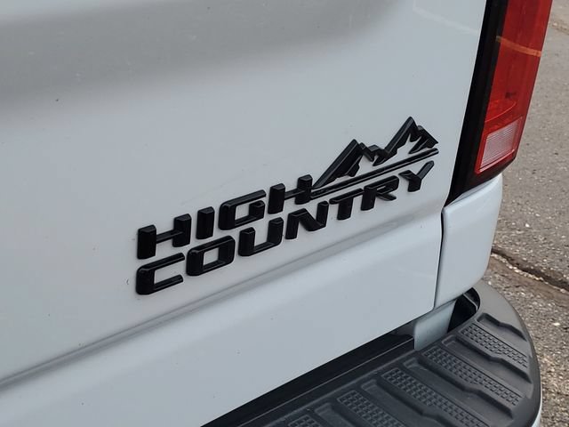2026 Chevrolet Silverado 2500HD High Country - Photo 37
