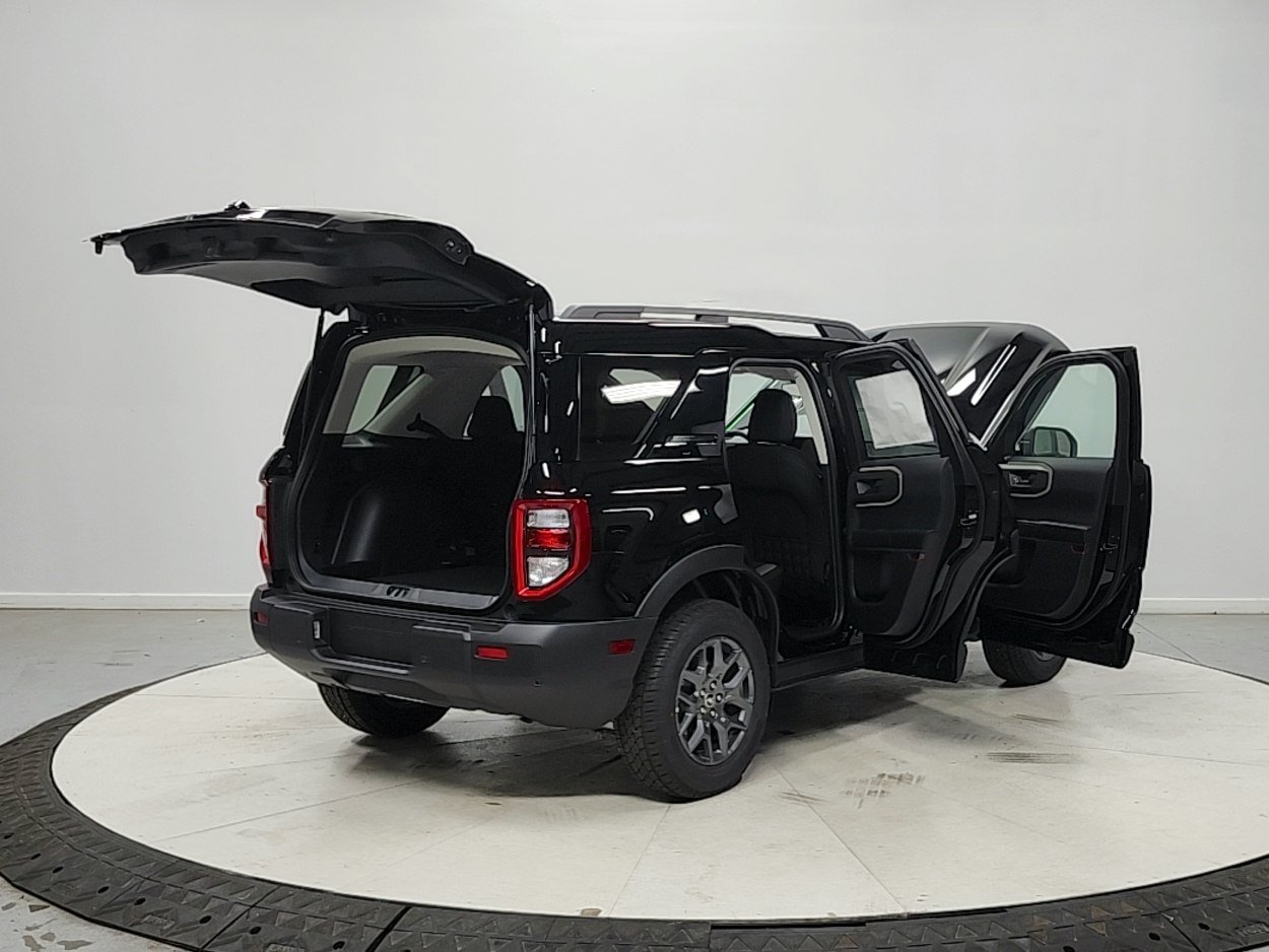 New 2026 Shadow Black Ford Big Bend® image 16