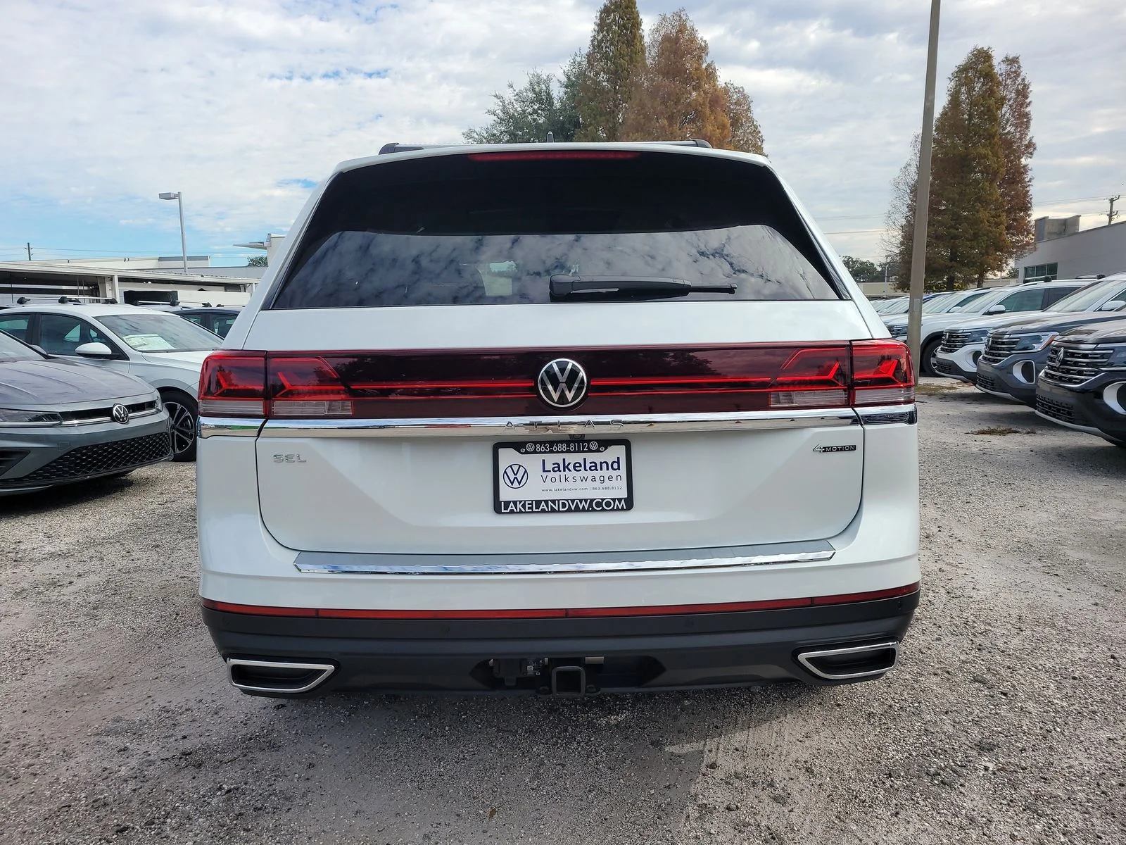 New 2026 Opal White Pearl Volkswagen 2.0T SEL image 7
