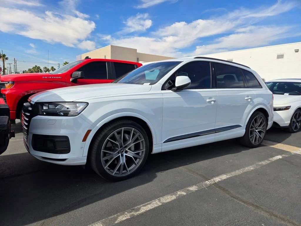 Used 2019 White Audi Prestige image 1