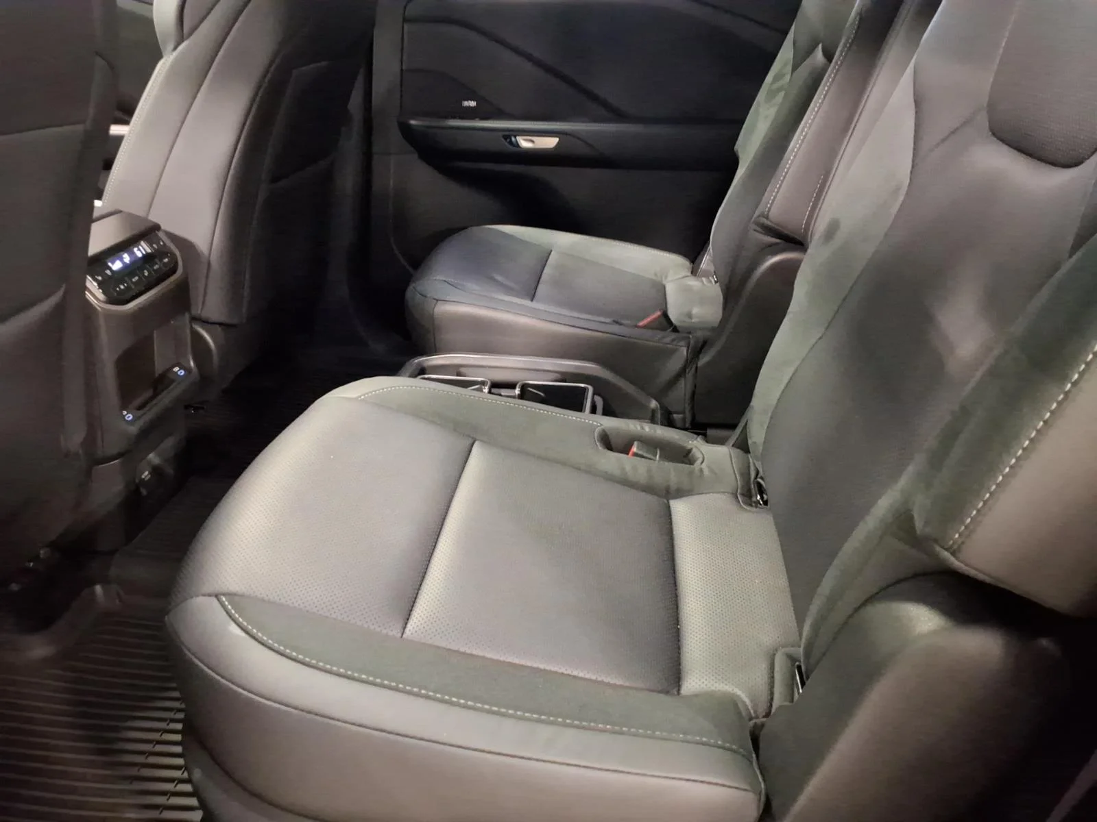 New 2026 Celestial Silver Metallic Lexus 500h F SPORT Performance Luxury image 12