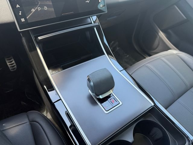 Certified Used 2026 Black Land Rover Dynamic image 24