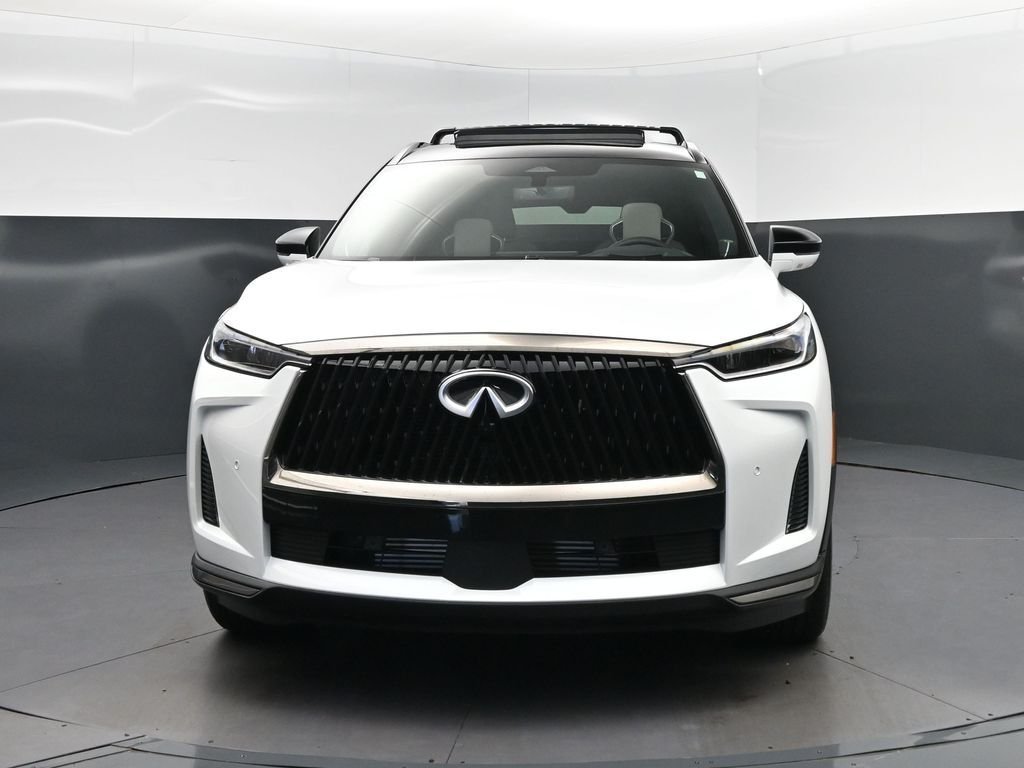 New 2027 2T RAD WHT INFINITI Autograph AWD image 10