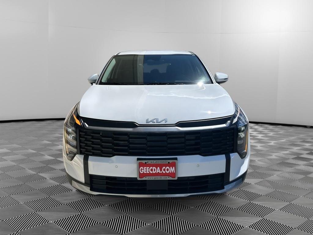New 2026 Glacial White Pearl Kia LX image 2