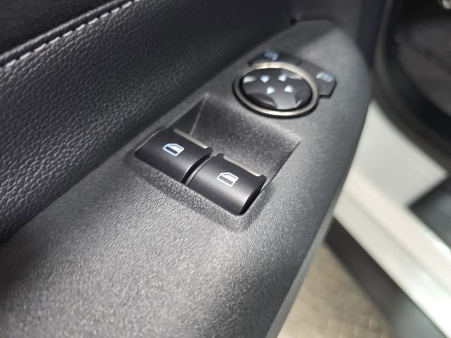 Used 2016 White Ford Shelby GT350 image 26