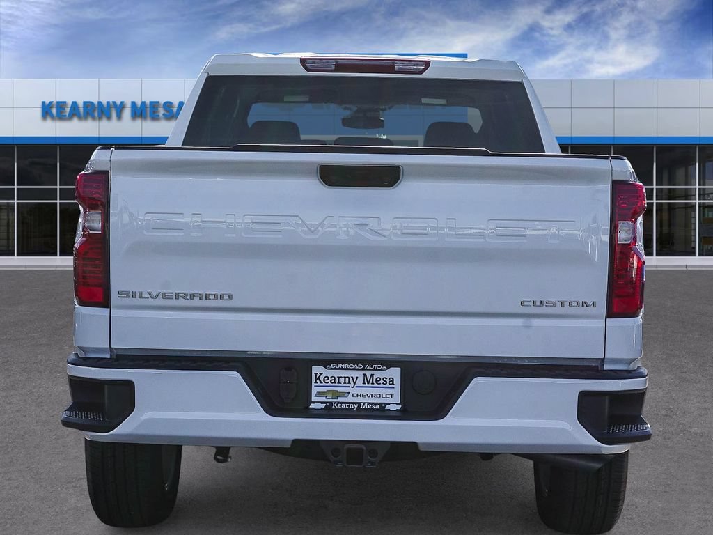 New 2026 Summit White Chevrolet Custom image 5
