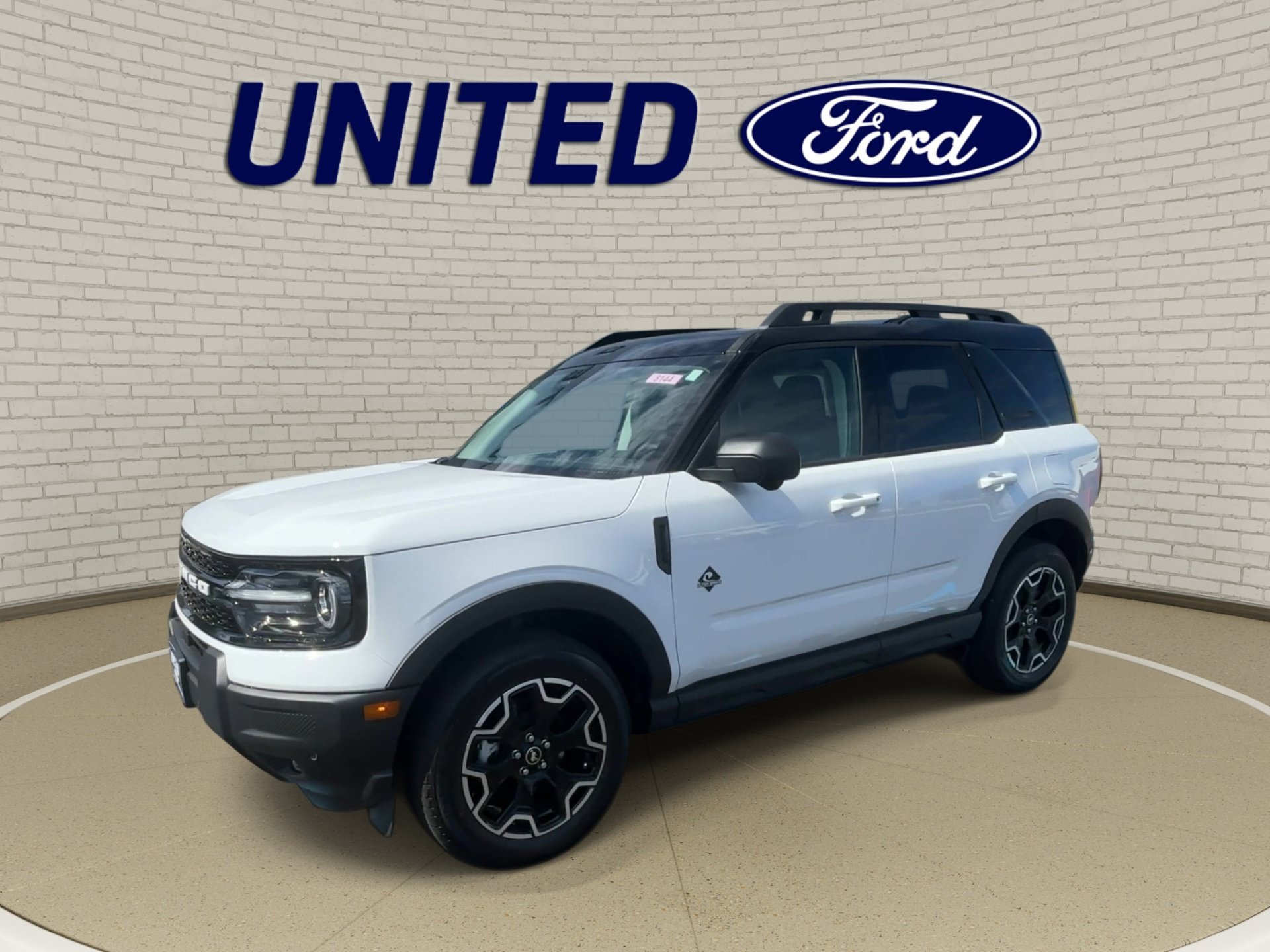 New 2026 Oxford White Ford Outer Banks® image 4