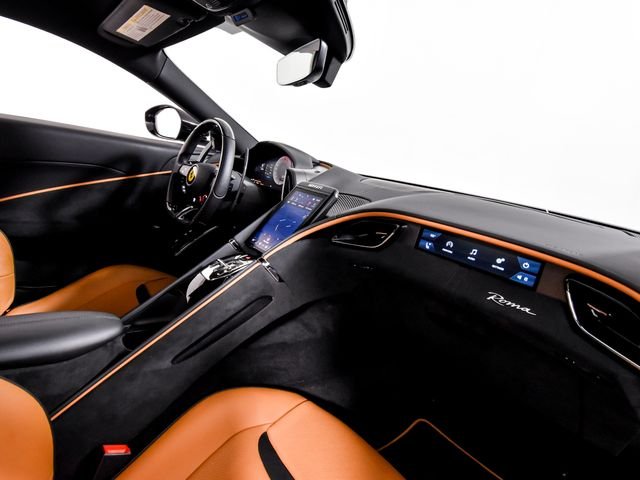 Used 2021 Black Ferrari Base image 39