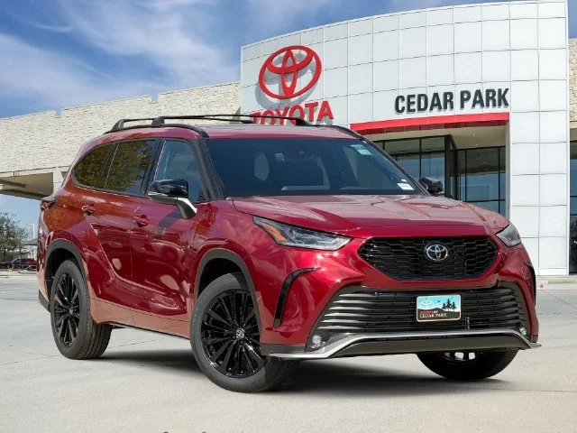 2026 Toyota Highlander XSE