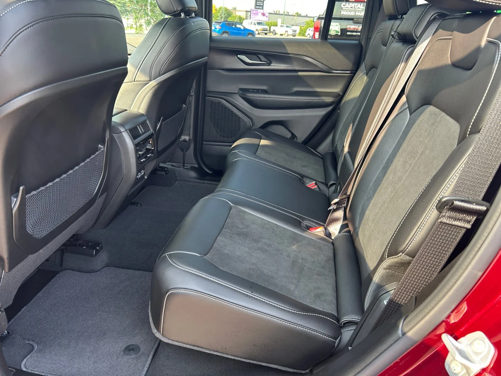Used 2025 Red Jeep Altitude LOW MILEAGE! image 18