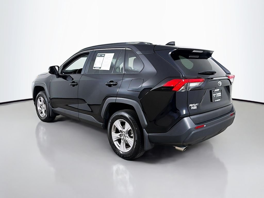 Used 2025 Midnight Black Metallic Toyota XLE image 5