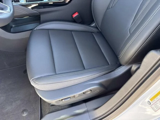 New 2026 Summit White Buick Preferred image 14