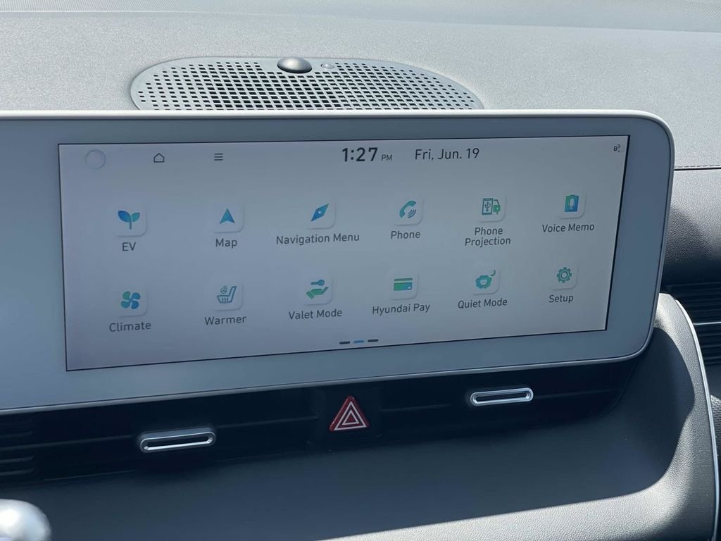 Certified Used 2024 Green Hyundai SEL image 11