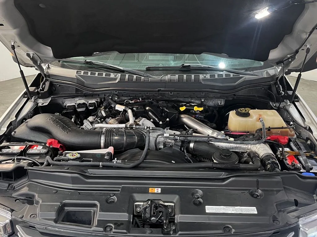 Used 2017 Silver Ford Lariat image 6