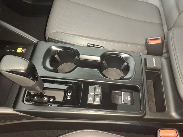 2026 Subaru Outback Limited - Photo 11