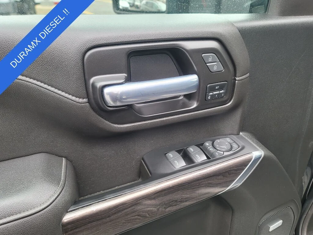 2022 Chevrolet Silverado 2500HD LTZ - Photo 20