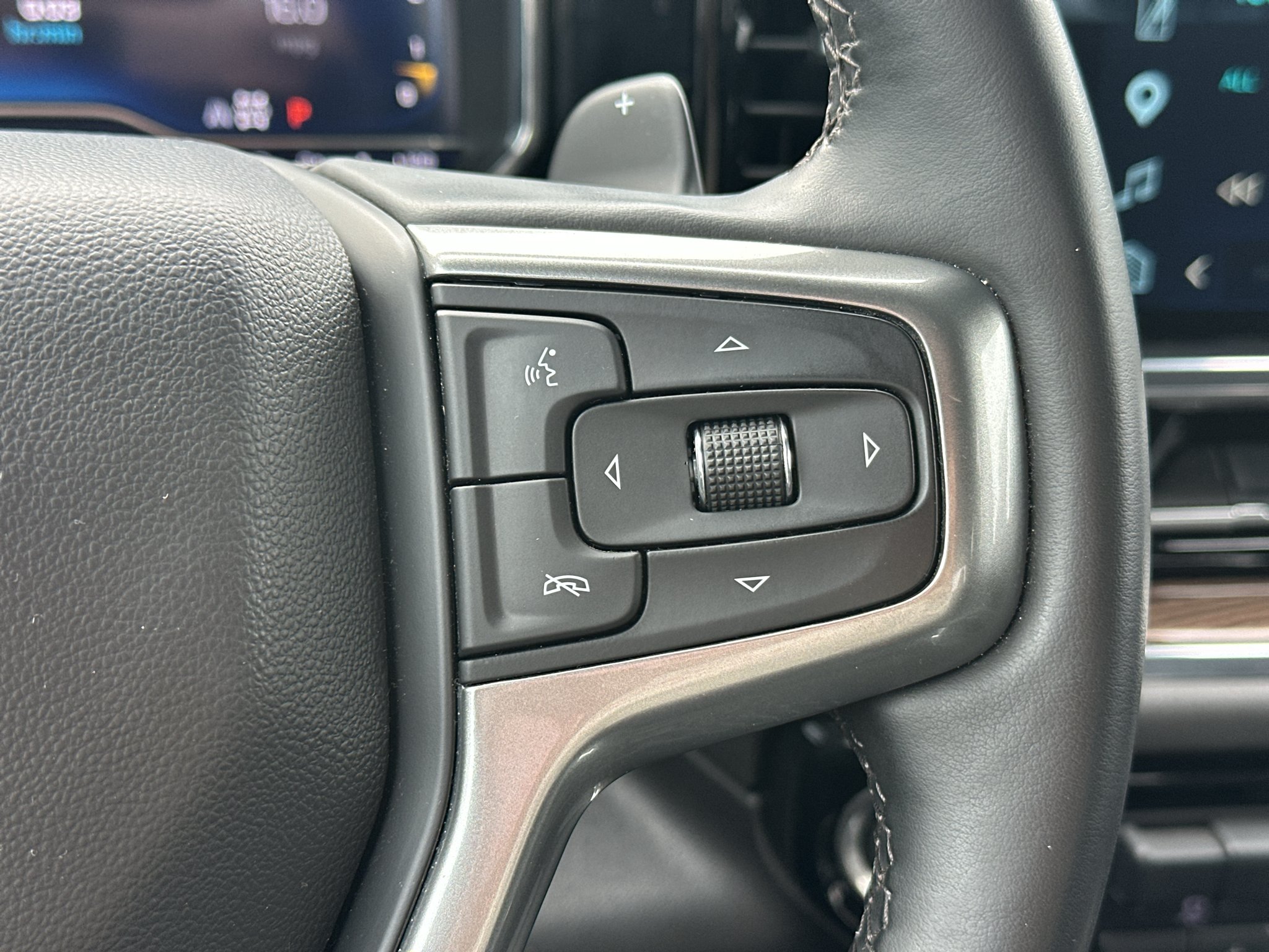 Used 2025 Black Chevrolet LT Trail Boss image 19
