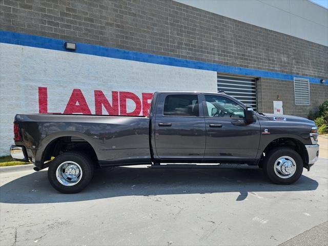 New 2026 Granite Crystal Metallic Clear-Coat Exterior Paint RAM TRADESMAN image 8