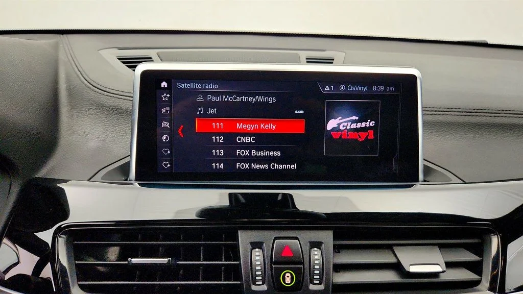 Used 2020 Alpine White BMW xDrive28i Sports Activity Coupe w/ Premium Package image 19
