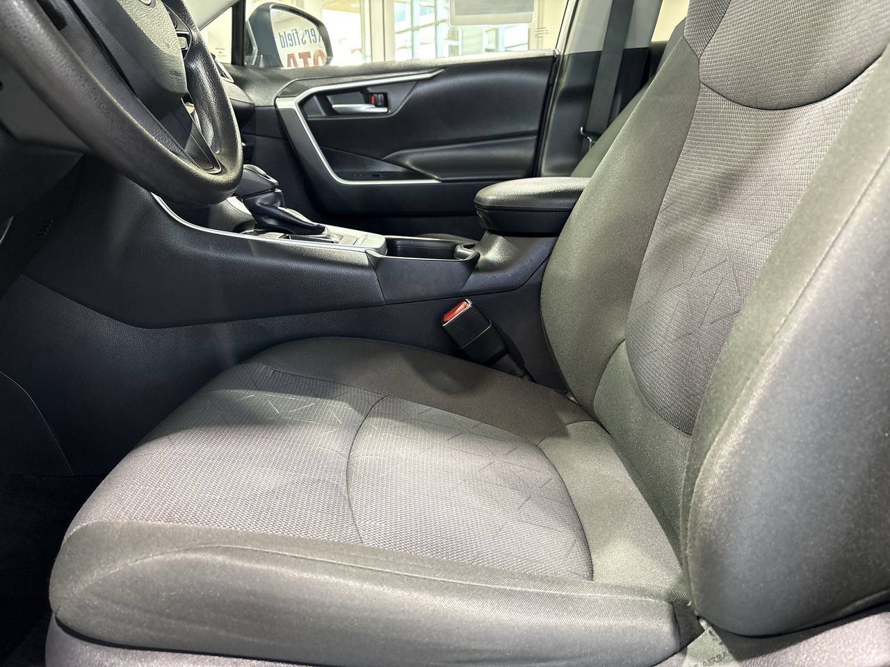 Certified Used 2025 Ice Toyota XLE image 11