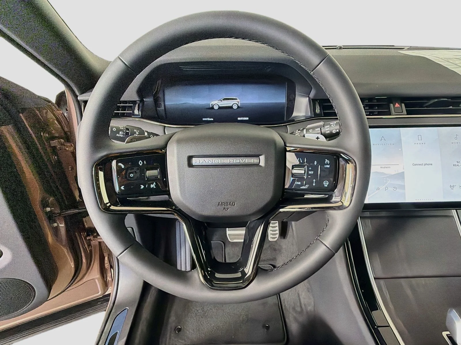 New 2026 Corinthian Bron Land Rover Hoxton Edition image 11
