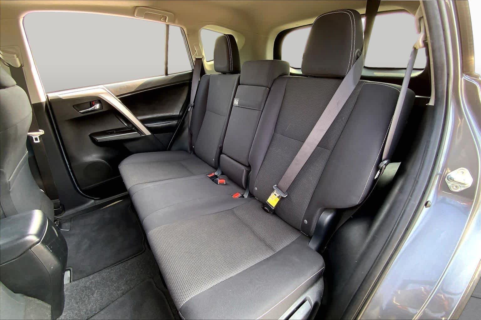 Used 2018 Magnetic Gray Metallic Toyota Hybrid LE image 20