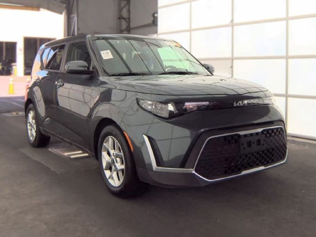 Certified Used 2025 Gray Kia LX image 2