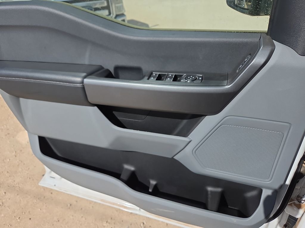 New 2026 Oxford White Ford F-350® XL image 20