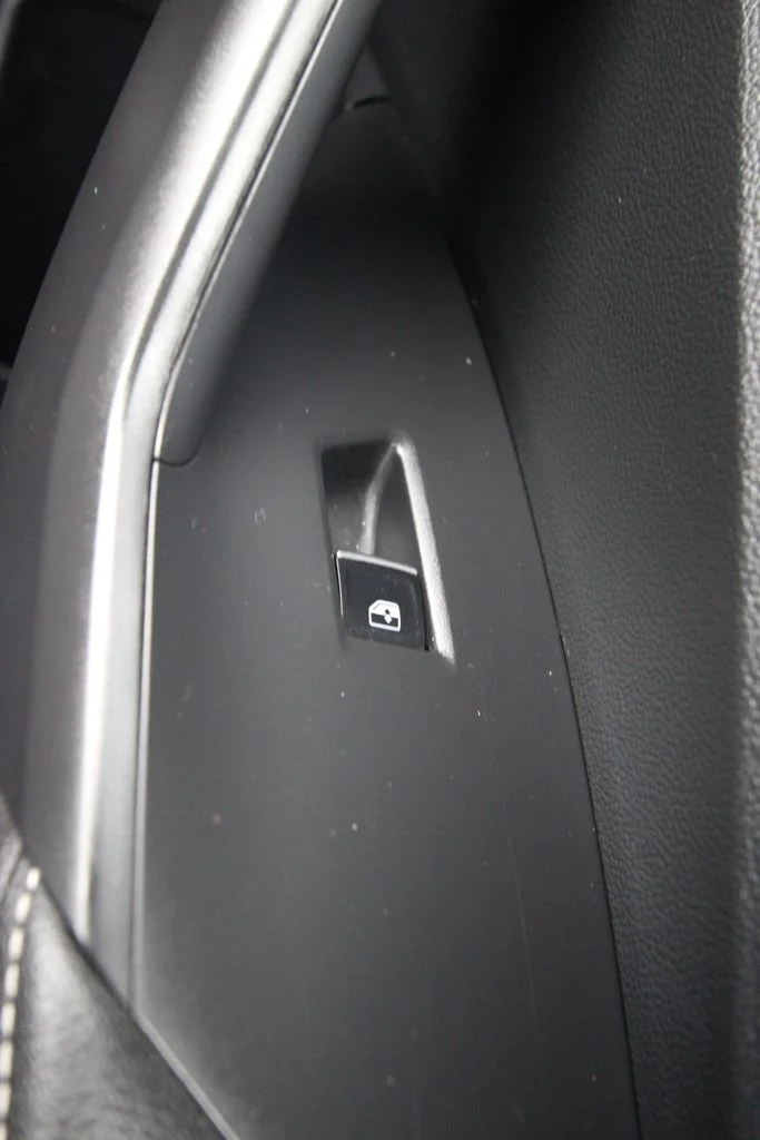 Used 2024  Volkswagen 1.5T SE image 24