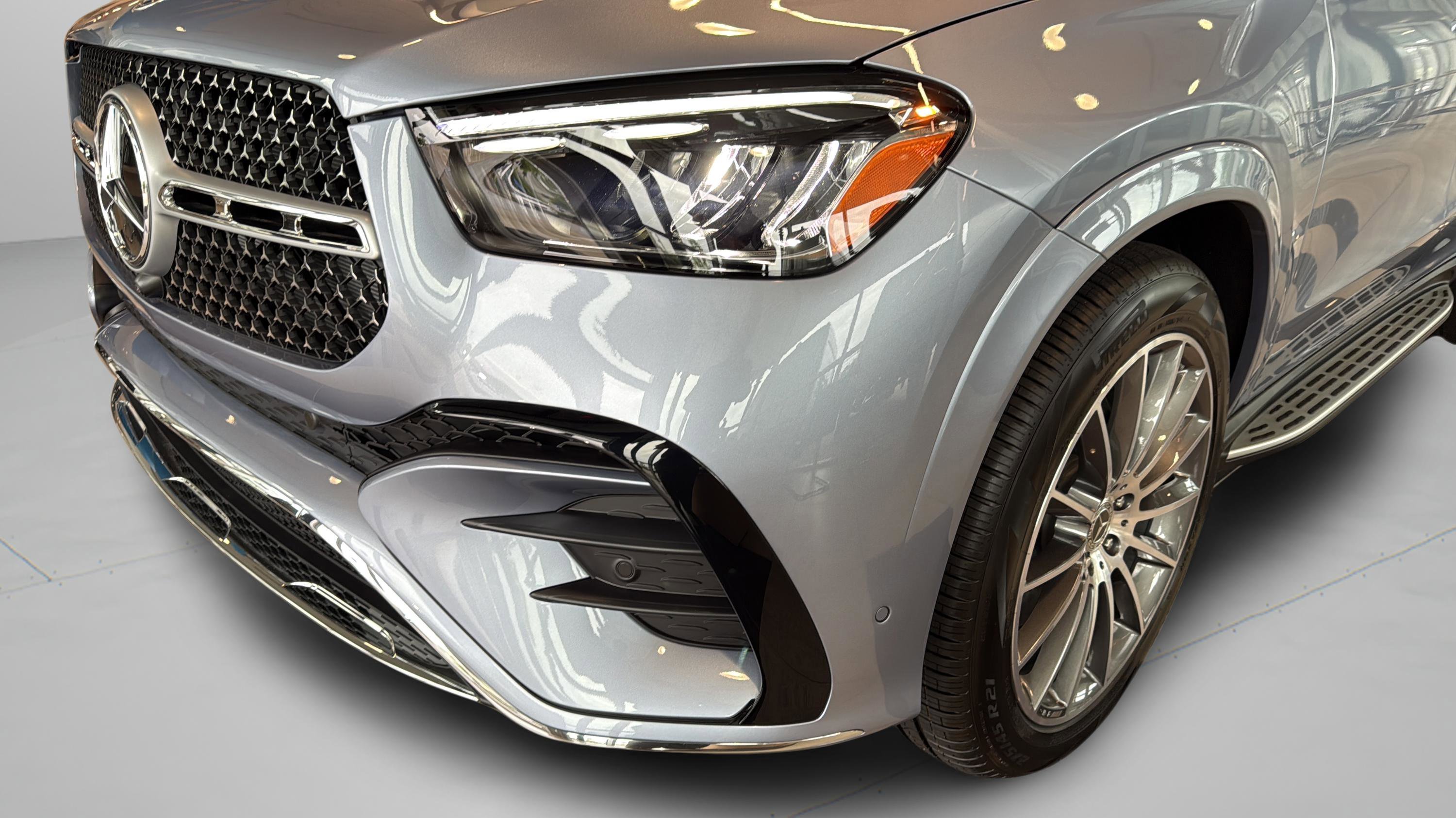 New 2026 MANUFAKTUR Cote d Azur Light Blue Metallic Mercedes-Benz GLE 350 image 41