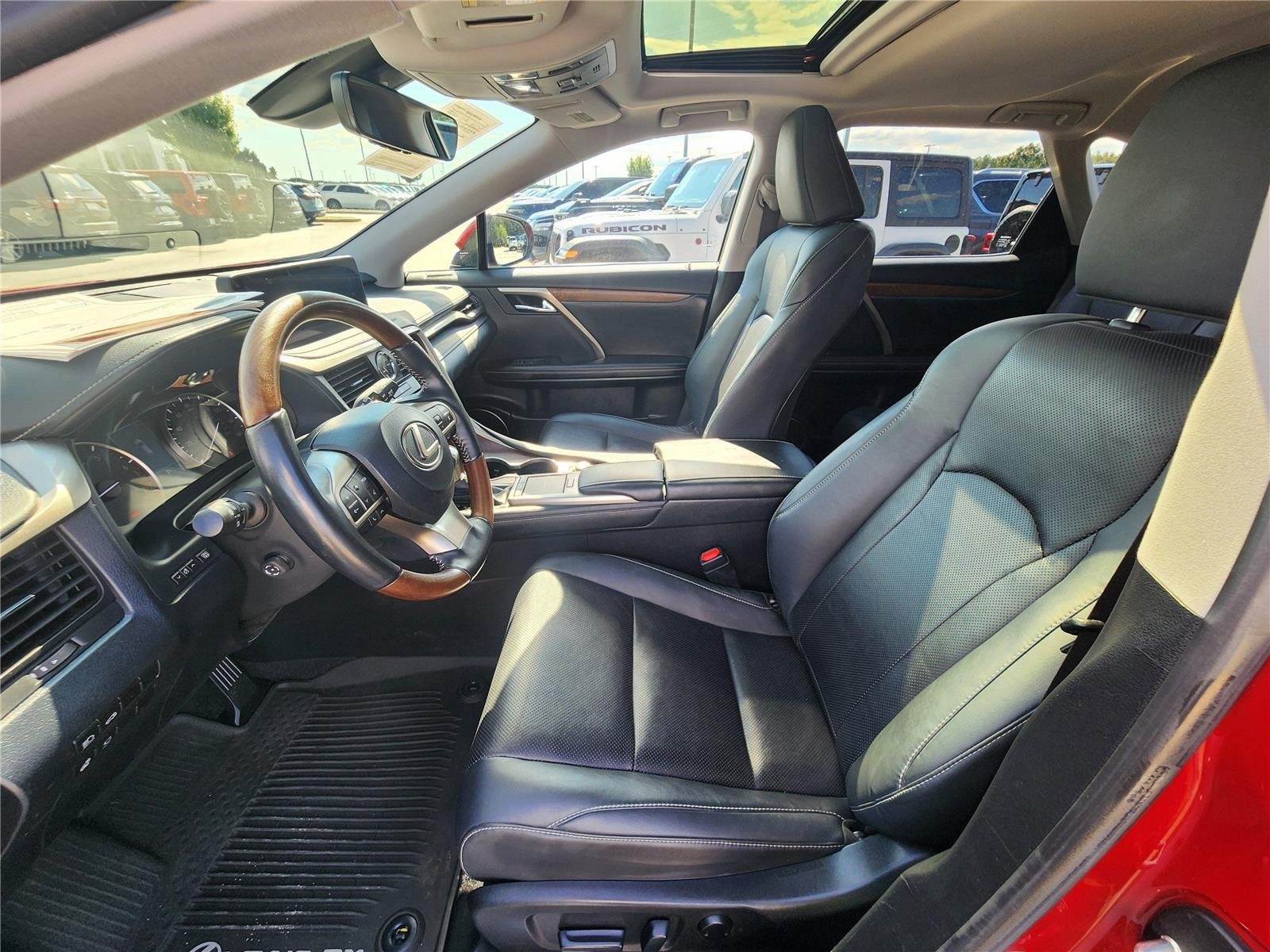 Used 2022 Matador Red Mica Lexus RX 350L image 13