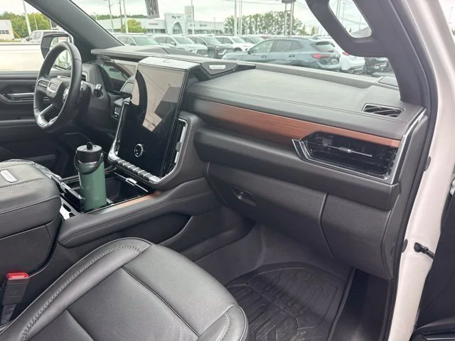 Certified Used 2025 White Frost Tricoat GMC Denali image 19