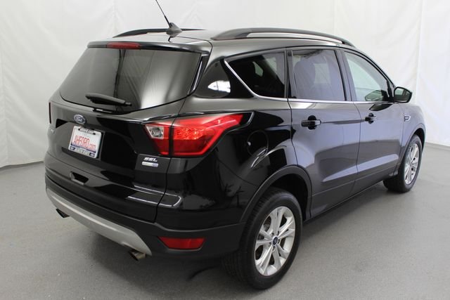 Used 2019 Agate Black Metallic Ford SEL image 10