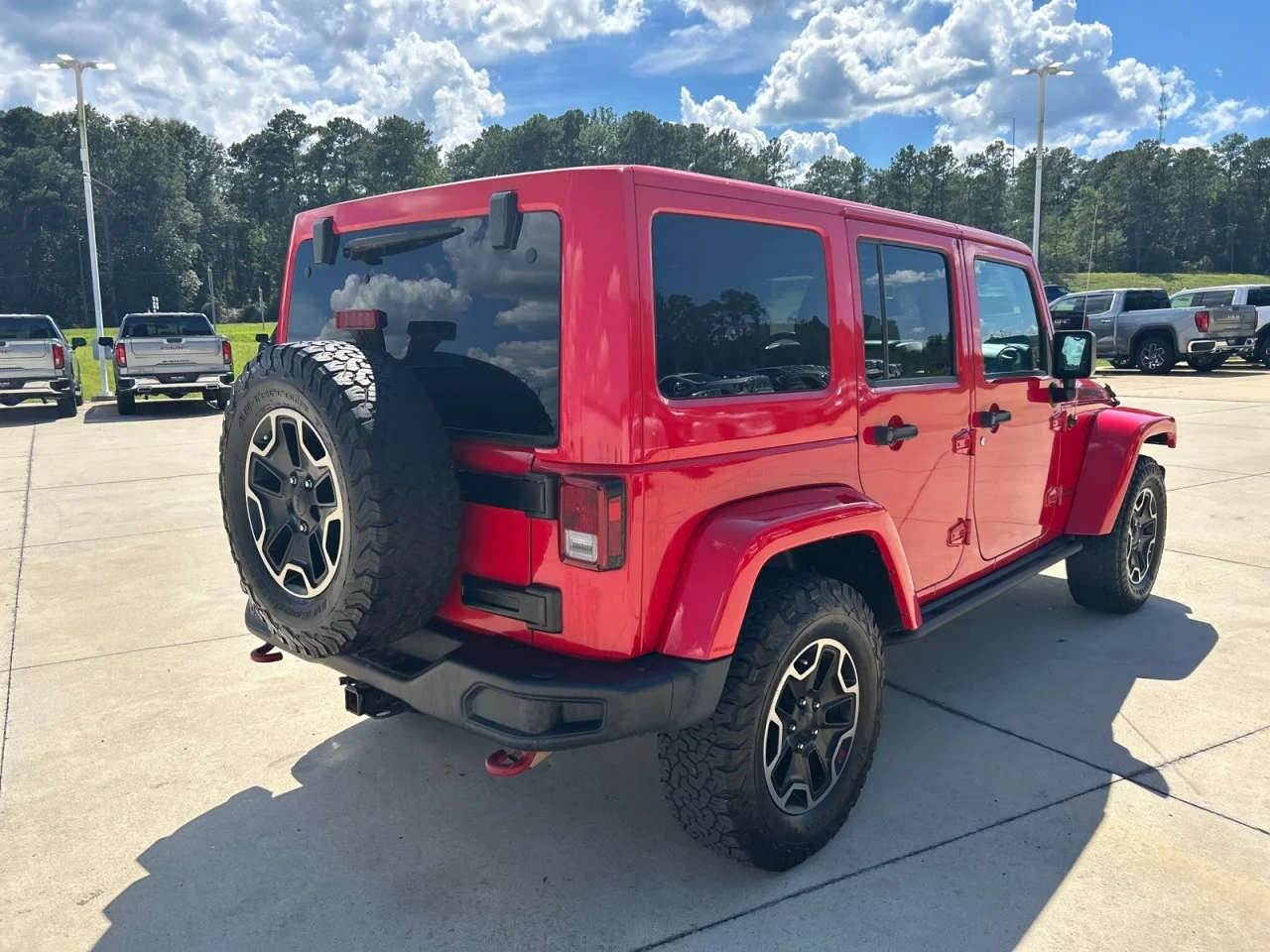 Used 2016 Red Jeep Rubicon Hard Rock image 3