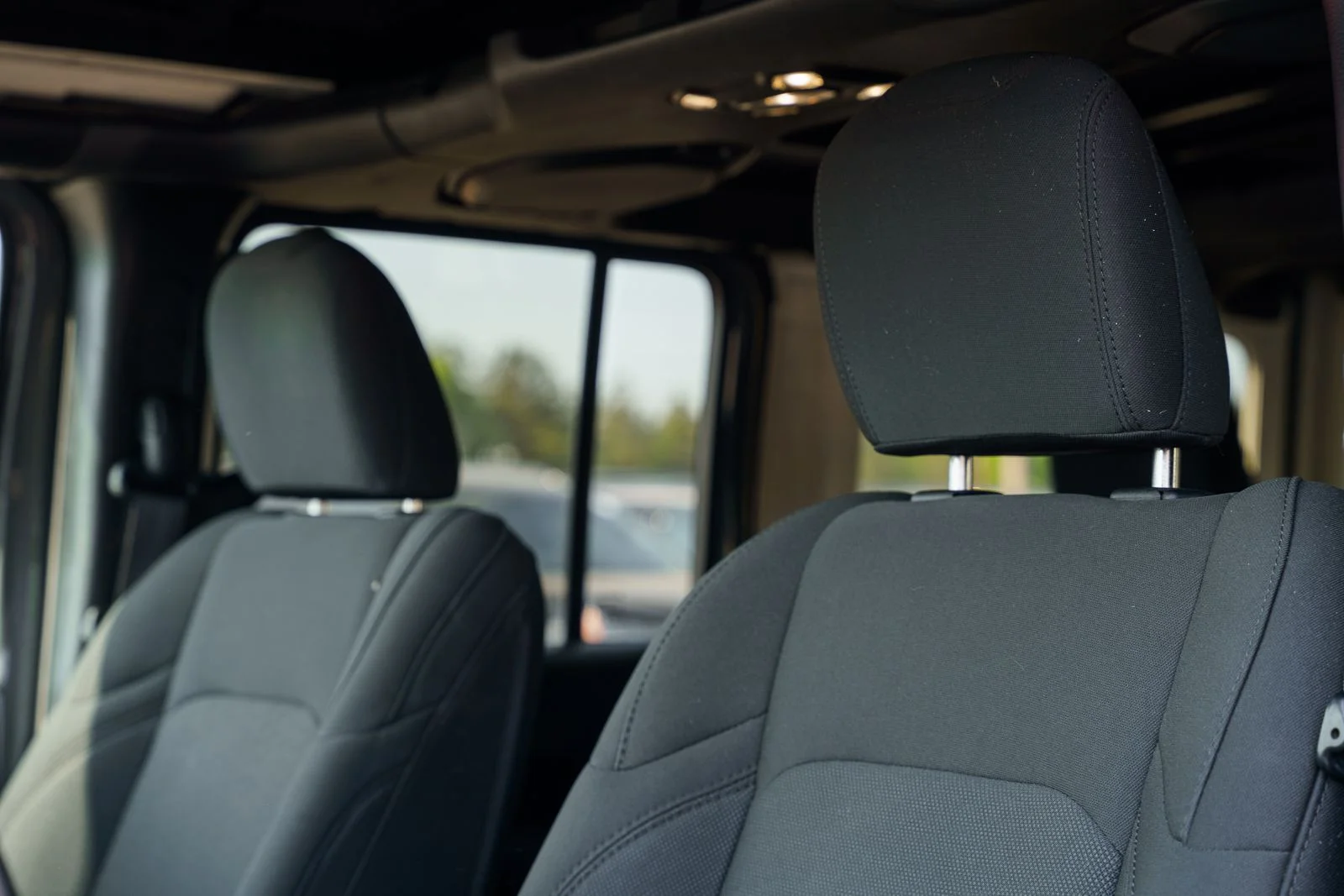 Used 2021 Gray Jeep Unlimited Sport S image 26